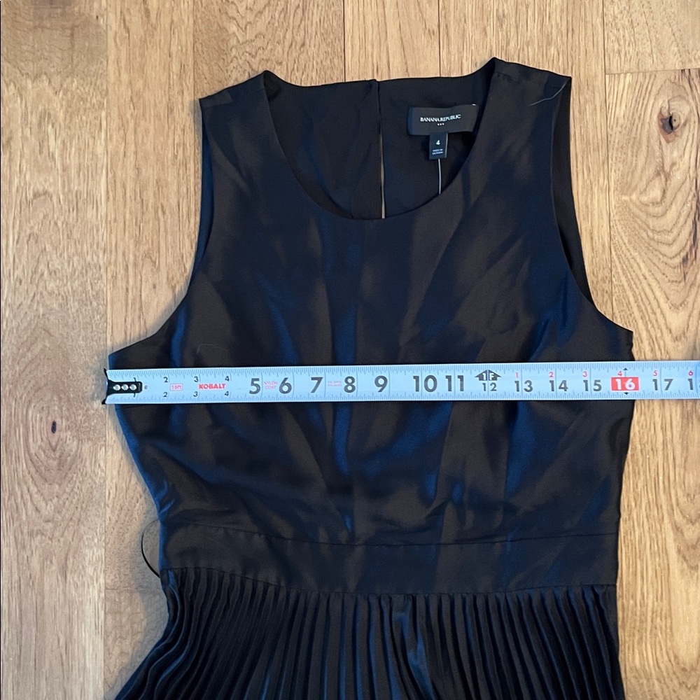 Banana Republic Classic Black Midi Dress with back cutout - Picture 5 of 14